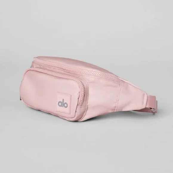 ALO Yoga | Bags | Alo Yoga Explorer Fanny Pack In Ballet Pink